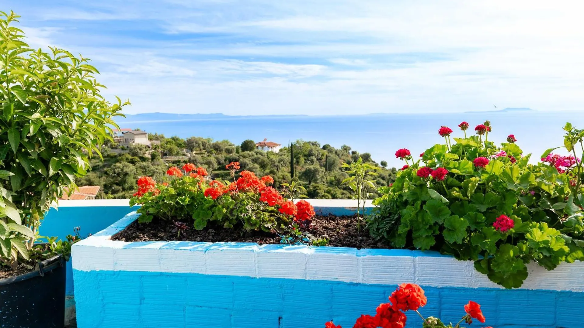 Selami Sea View Apartments Lukovë